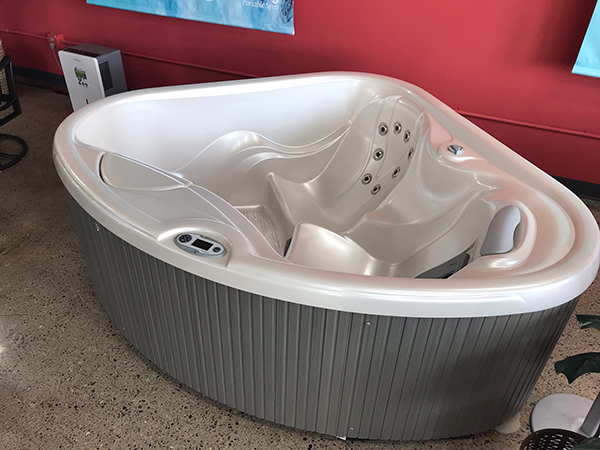 Used Hot Tubs From Hotspring Spas Pool Tables 2
